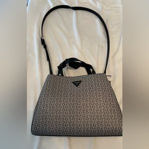 GUESS women’s purse